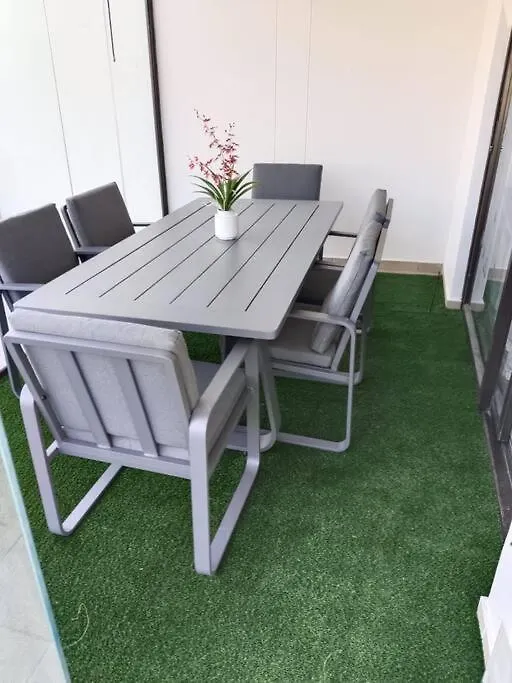 107 St Tropez Eyrie Holiday Apartments Cape Town